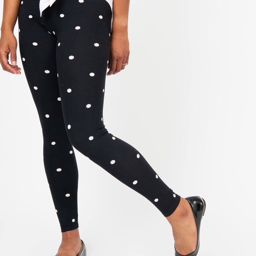 Black polka dot leggings